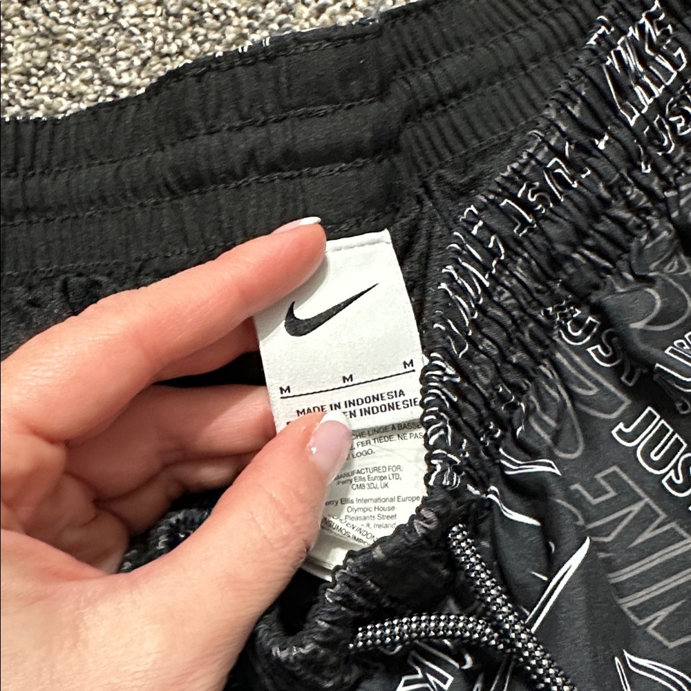 Nike Swim Trunks - Picture 2 of 2